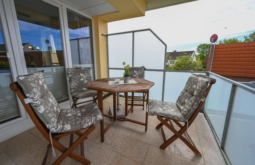 Dahme Apartment | The "Seemuschel" in Haus Meeresglück, close to the beach and central!