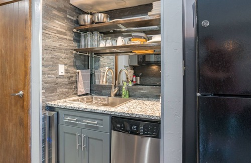 Purgatory Condo | The Serenity Studio (#109) |10 min to Ski Resort - Golf - AC/Pool/Hot Tub