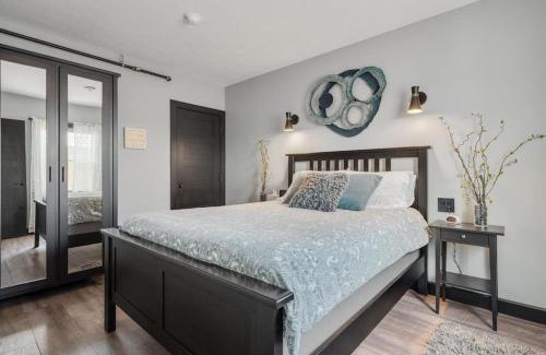 Berlin Apartment | The Serenity Suite - Main Street Lodge in Berlin