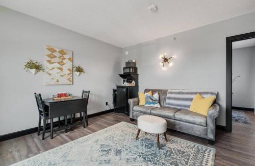 Berlin Apartment | The Serenity Suite - Main Street Lodge in Berlin