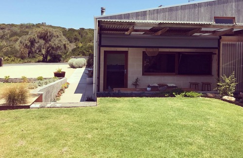 Rivoli Bay House | The Shouse located at Durrants Lookout.