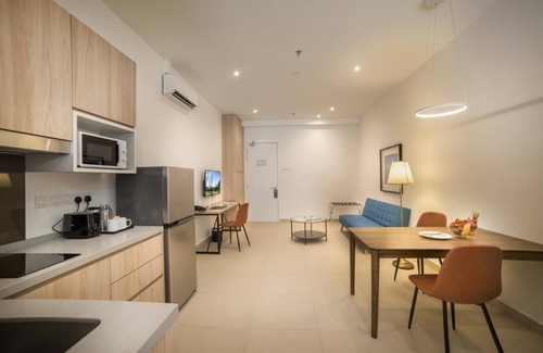 Bandar Puchong Jaya Apartment | The Signature Serviced Suites Puchong