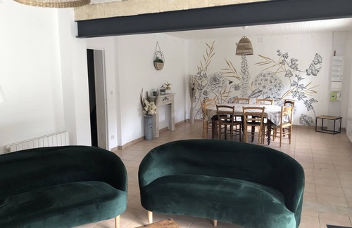 Baron House | THE SIGNORET HOUSE IN THE COUNTRYSIDE NEAR BORDEAUX
