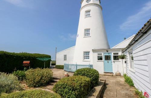 Tilney Fen End House | The Sir Peter Scott Lighthouse
