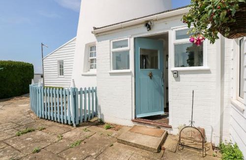 Tilney Fen End House | The Sir Peter Scott Lighthouse