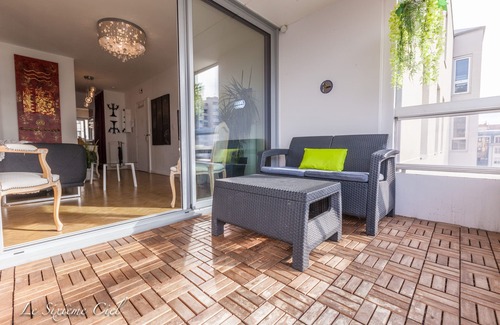 Moliere Vauban Apartment | ★ The Sixième Ciel ★ 70 m² with Balcony & Parking - central LYON ❤️