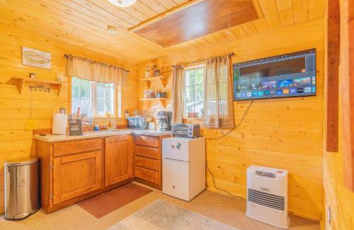 College House | The Skarland Trail Cabin