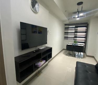 Barangay 76 Apartment | The Skycabin at S Residences