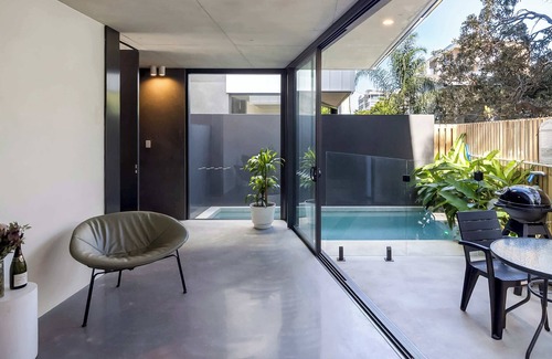 Mooloolaba House | The Smith Unit 3 Mooloolaba Beach Retreat