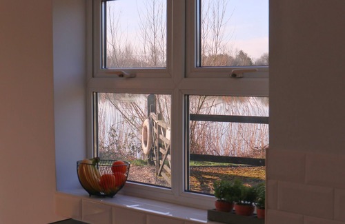 Bridgwater House | The Snug at Lower Lakes