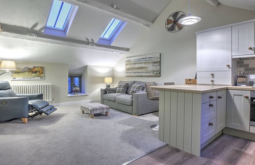 Pistyll Cottage | The Snug - Llyn Peninsula - a llyn peninsula that sleeps 2 guests in 1 bedroom