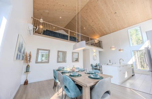 Shannon Ski Chalet | The Sophia - Comfort & Elegance in the Forest - Spa & Office