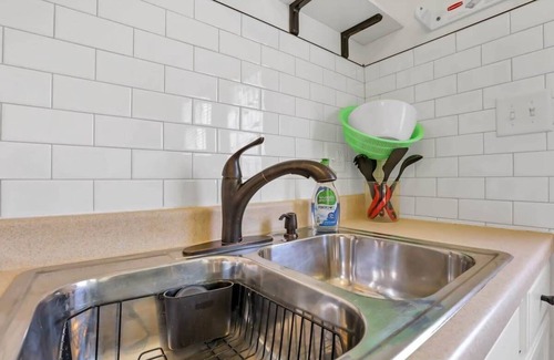 Columbus House | The Southern Orchards Cottage - 2 BR