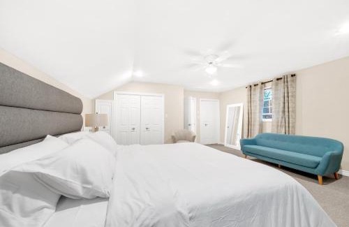 Puce Villa | The Splash & Stay Villa