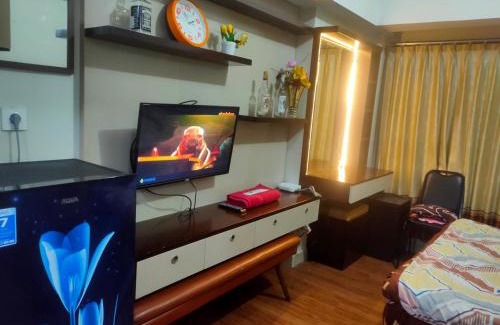 Bekasi Apartment | The Springlake and View Summarecon Bekasi Studio MDN Furnish and WiFi