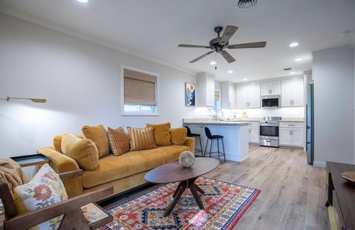 Oxford House | The Square, Cozy 4plex by VDV