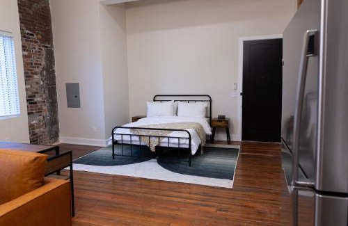 Frankfort Apartment | The St. Clair