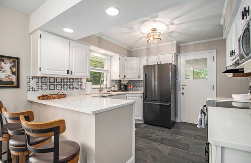 Harters Heights House | The St Joe, 2 blocks from Notre Dame Ave!