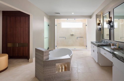 St. George's Hotel | The St. Regis Bermuda Resort