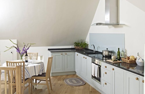 Thatcham Apartment | The Stable at Manor Farm Courtyard Cottages