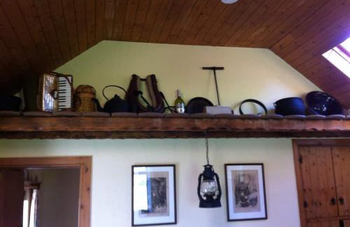 Swinford House | The Stables - 200 Year Old Stone Built Cottage