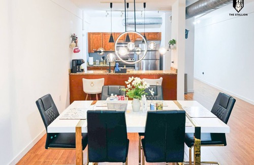 Downtown Memphis Apartment | The Stallion at Memphis Downtown