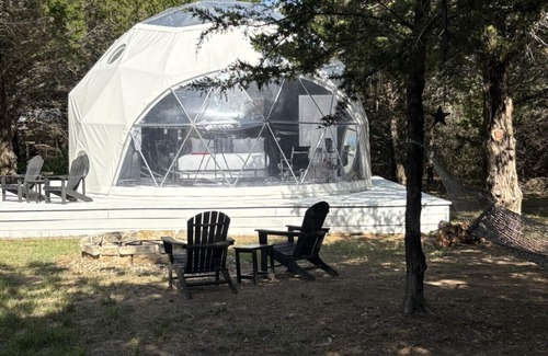 Myra House | The Starman Bubble Hut