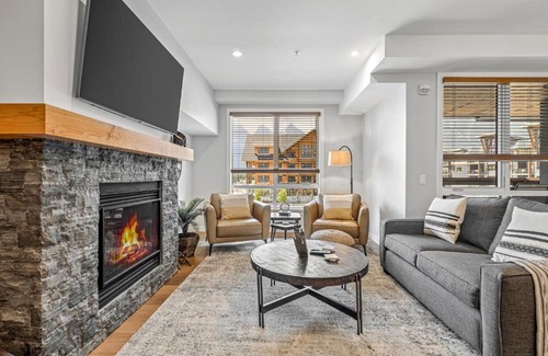 Canmore Apartment | THE STATION - 2BD 2BTH Perfect Basecamp To Explore Canmore
