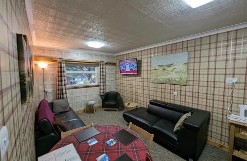Glenurquhart Bed & Breakfast | The Steading Highland Glen Lodge