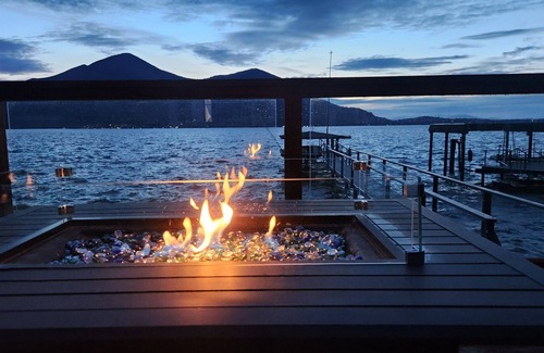 Clearlake House | The Stellar Escape-Lakefront Home, Amazing Views,Private Dock, Kayaks, Gameroom