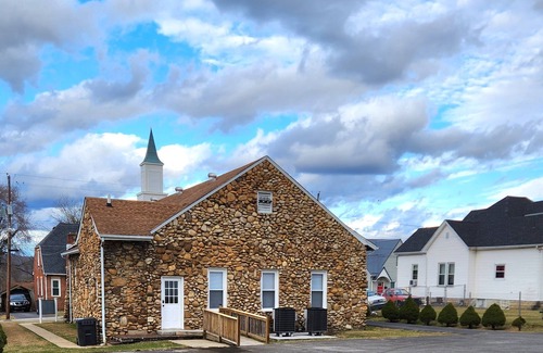 Bristol House | The Stone Church of Bristol TN