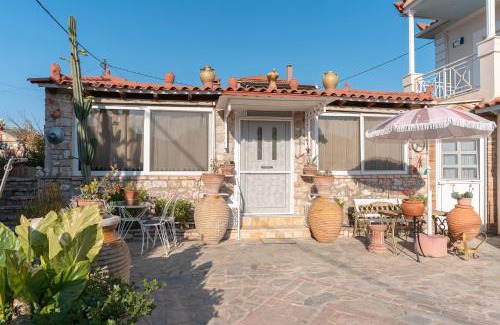 Koroni Apartment | The Stone Nest