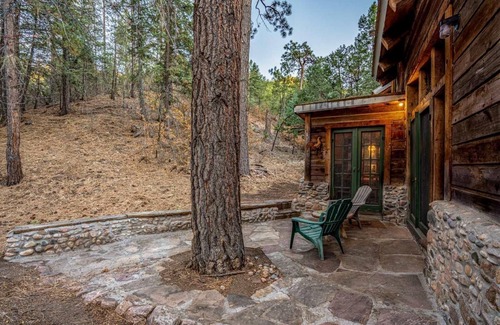 Santa Fe Cabin | The Storybook Cabin in the Santa Fe Forest
