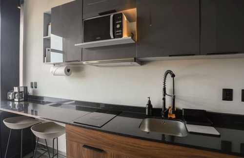 Benito Juarez Apartment | The Striped Loft Modern Elegance-Centric location