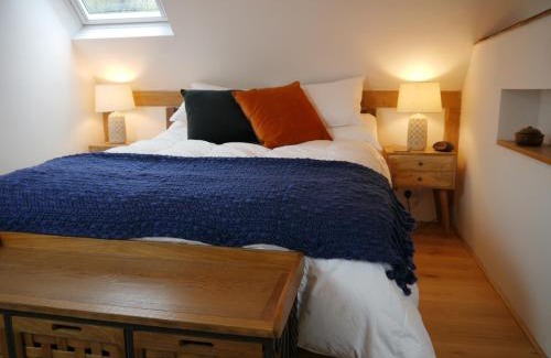 Washbourne Apartment | The Studio @ Bridge Cottage