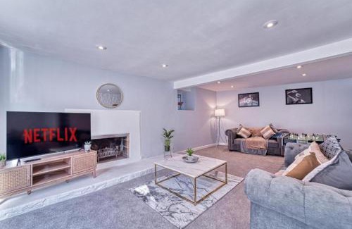 Batheaston House | The Stylish Gem of Bath - Sleeps 10