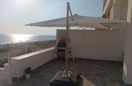 Torvaianica Apartment | the suite on the beach