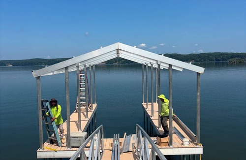Cherokee House | The Suite RetreatnLife is better at the lake!