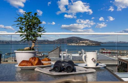 Fisherman's Wharf Resort | The Suites at Fisherman's Wharf