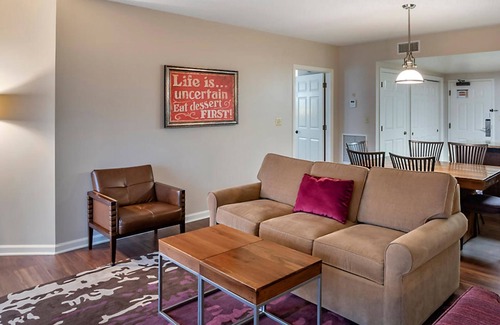 Hershey Apartment | The Suites at Hershey