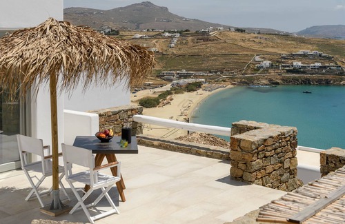 Xilokeratidi Apartment | The Summit of Mykonos - The Royal Apartment with Outdoor Jacuzzi