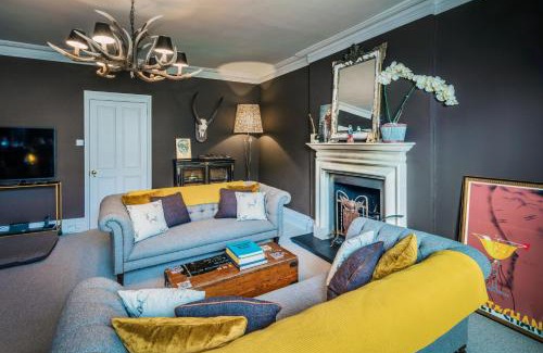 Tetbury House | The Surveyor's House Tetbury