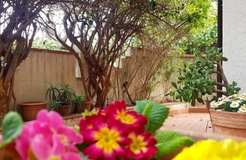 Aci Catena House | The sweet notes