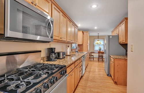 Mount Gretna House | The Swiss Chalet in Mount Gretna