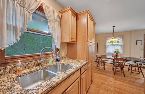 Mount Gretna House | The Swiss Chalet in Mount Gretna
