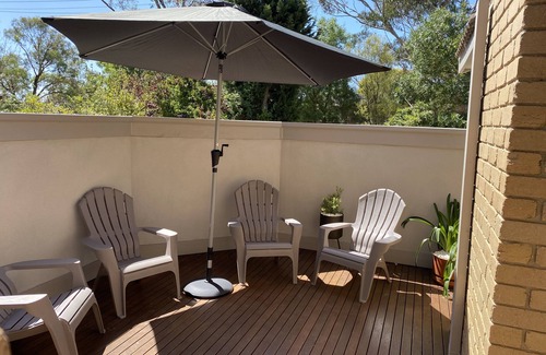 Kilmore House | The Tee House is conveniently located in Kilmore township next to Golf Course.