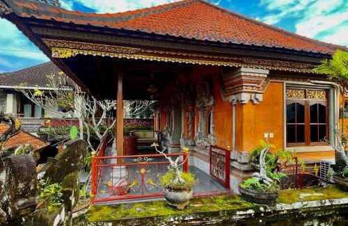 Kutuh Kaja Apartment | The Temple in Maha Artha Bungalows