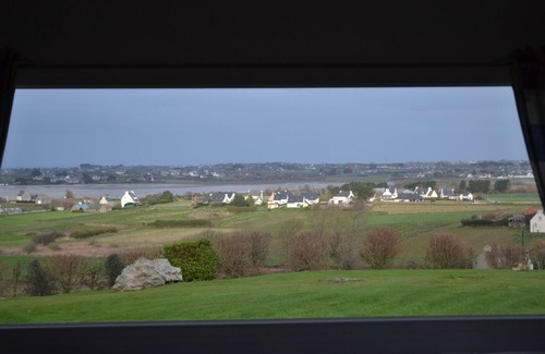 Plounevez-Lochrist House | The terraces of the bay 'between land and sea'