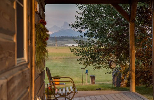 Felt Cabin | The Tetons for a family vacation retreat! - Yellowstone, Jackson Hole & Targhee