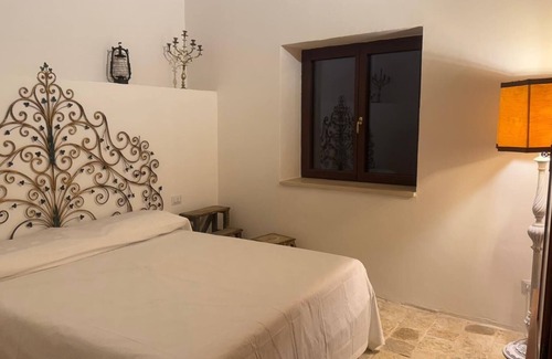 San Giovanni a Piro Resort | The Three barnyards - La Mora. Isolated, quiet, nature. Top in 4 seasons